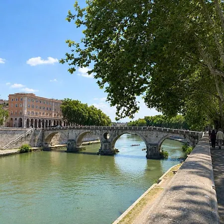 Trastevere Riari Loft Apartment *